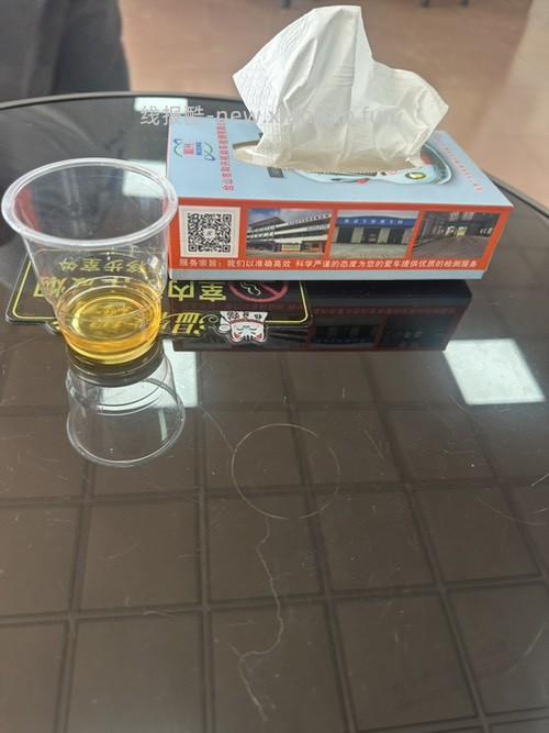 帮摩托车过年审的黄牛赚几十块也有人做吗？我自己去审一百多找他180，挣的不多啊 - 线报酷